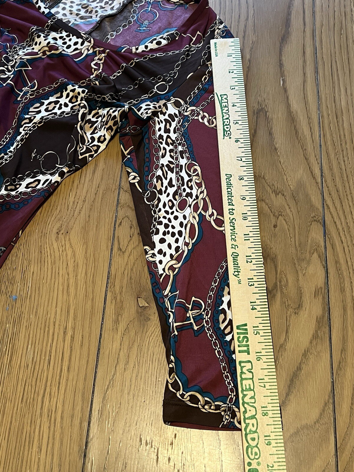 Dressbarn Multicolor Print Stretchy Dress Chain Design Size Small Classic City