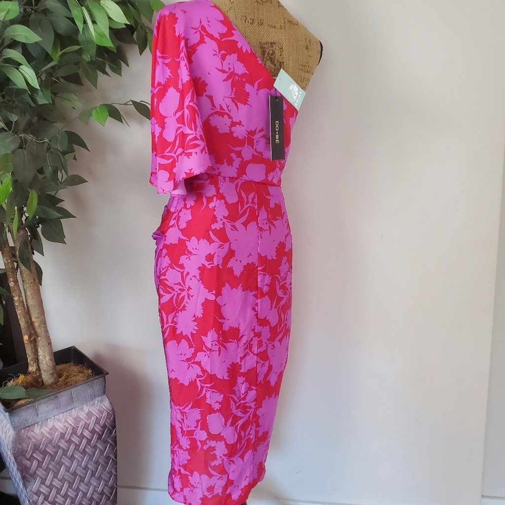 ⚡️NWT DO+BE Dream Lovers one shoulder floral dress, Womens Size M *