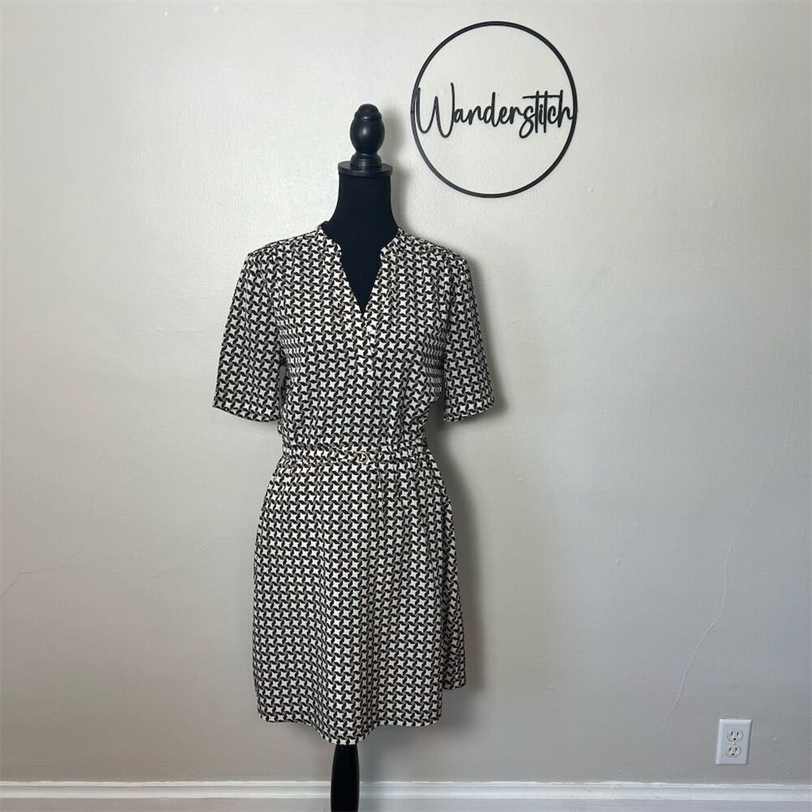 Johnston & Murphy Geometric Print Dress Size S Brown Casual, Elastic Waist