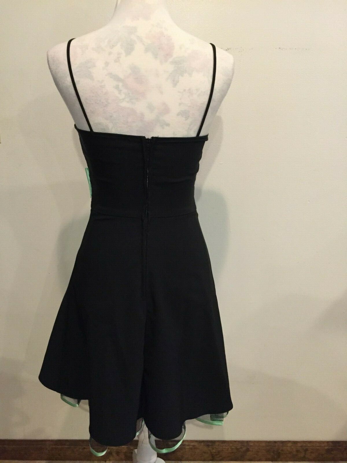 Masquerade Dress, Small, Spaghetti Straps, Mint Green Trim/Bow/front waist band