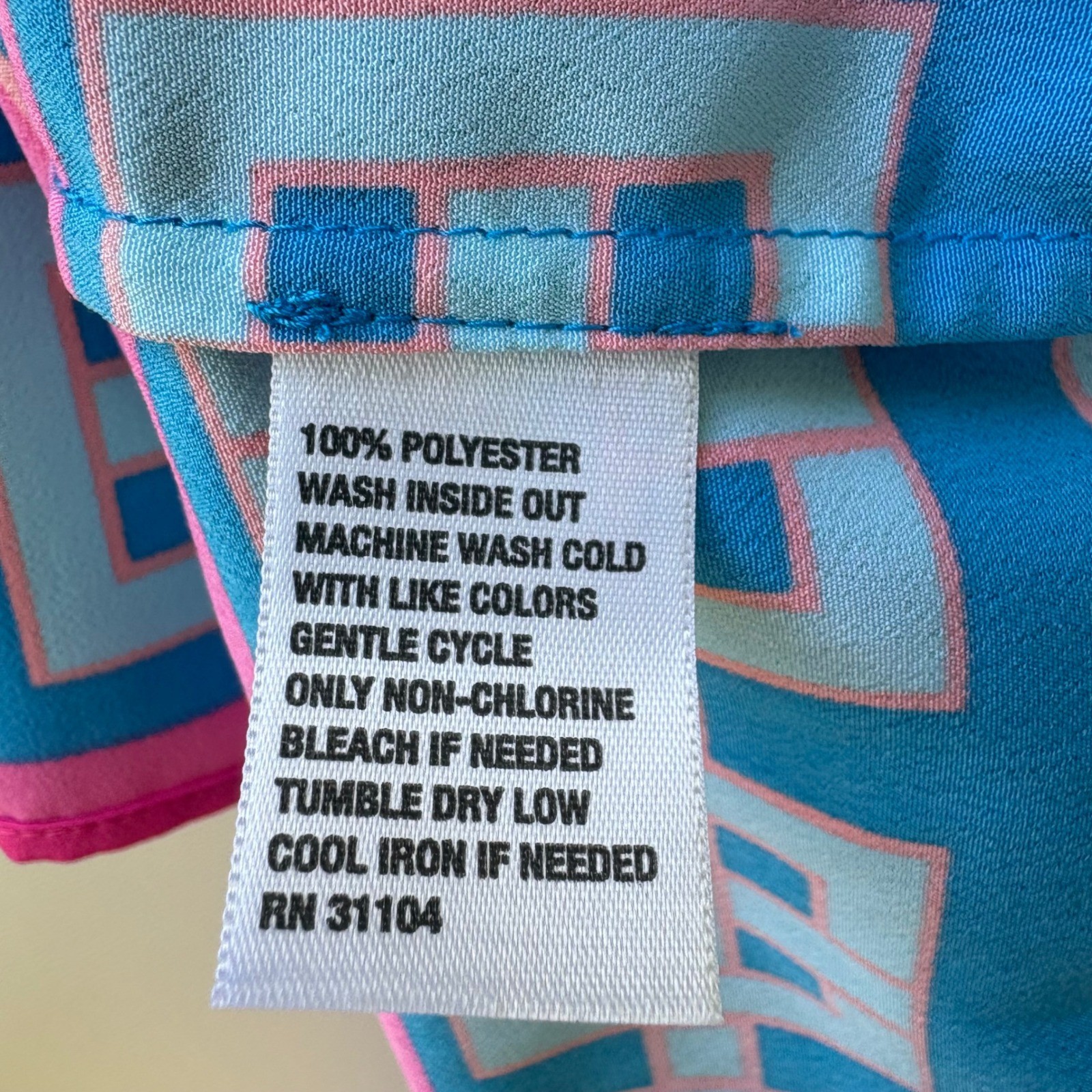 Crown & Ivy Halter Shift Dress M Pink Geometric Greek Key Vacation Mod Retro