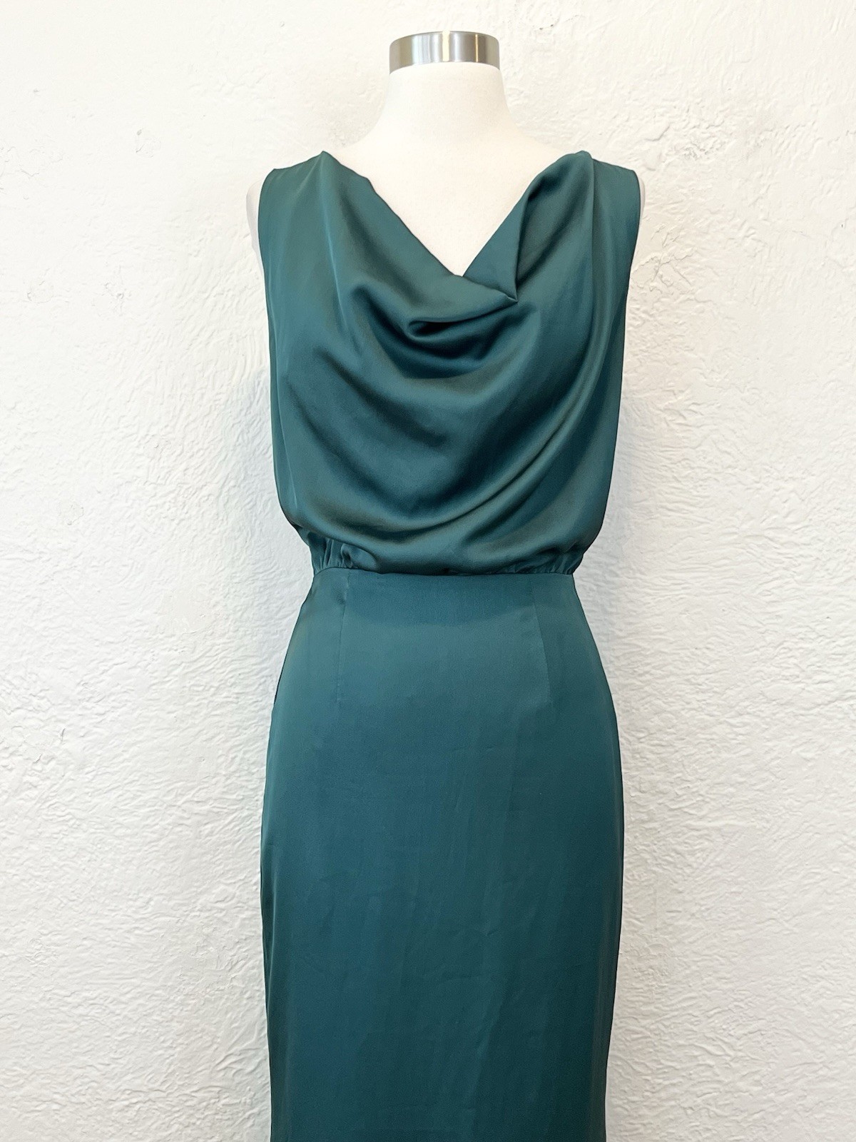 Fame and Partners Maxi Dress Emerald Green Satin Formal Gown size 4