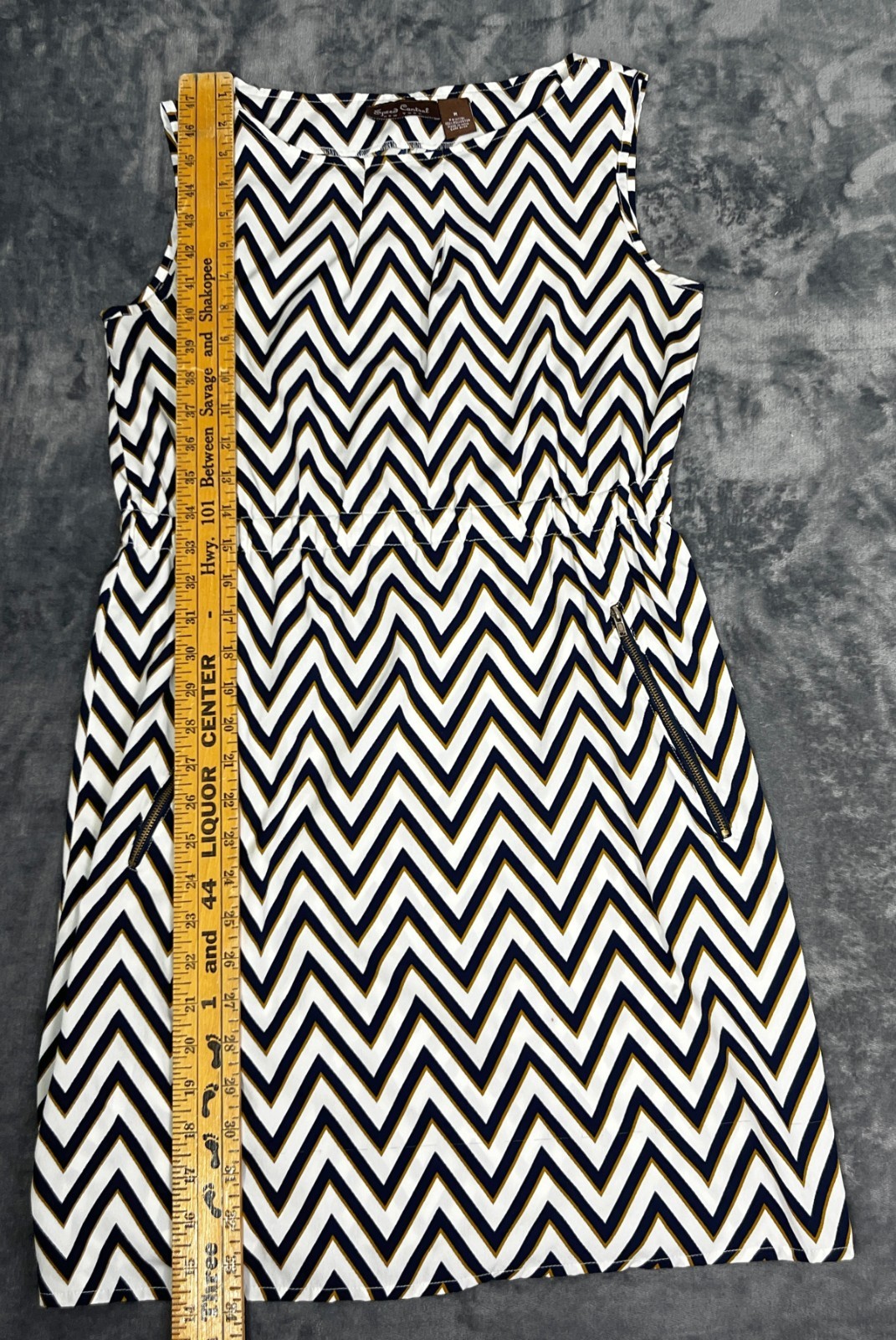 Speed Control NY Lightweight Graphic Dress Sleeveless Zip Slash Pockets MEDIUM