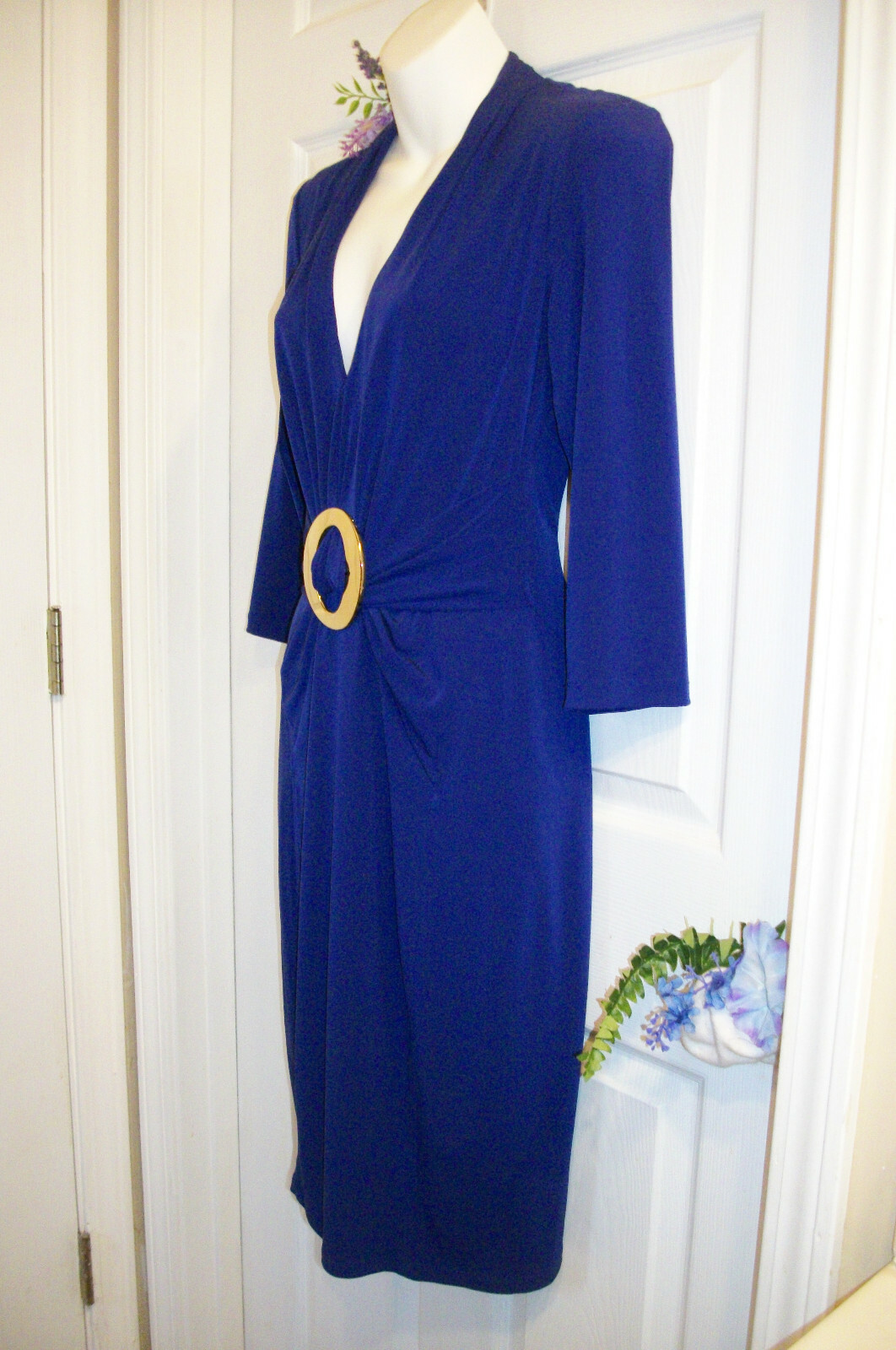 BOSTON PROPER Sz 8 Purple Stretch Dress w/ Gold Buckle Below Knee Length