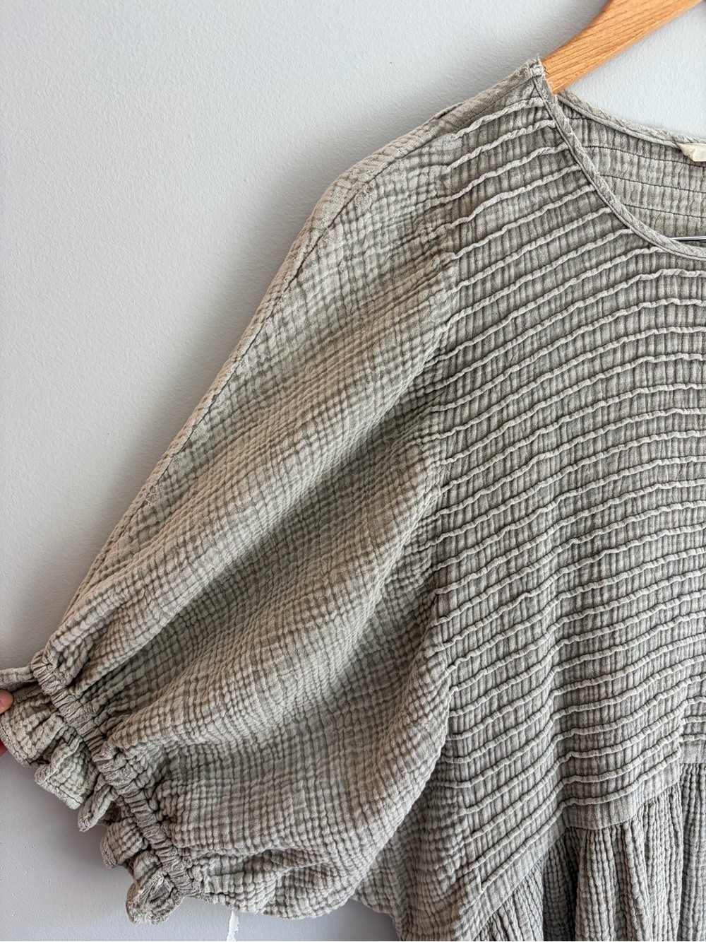 Easel Smocked Midi Gauze Medium
