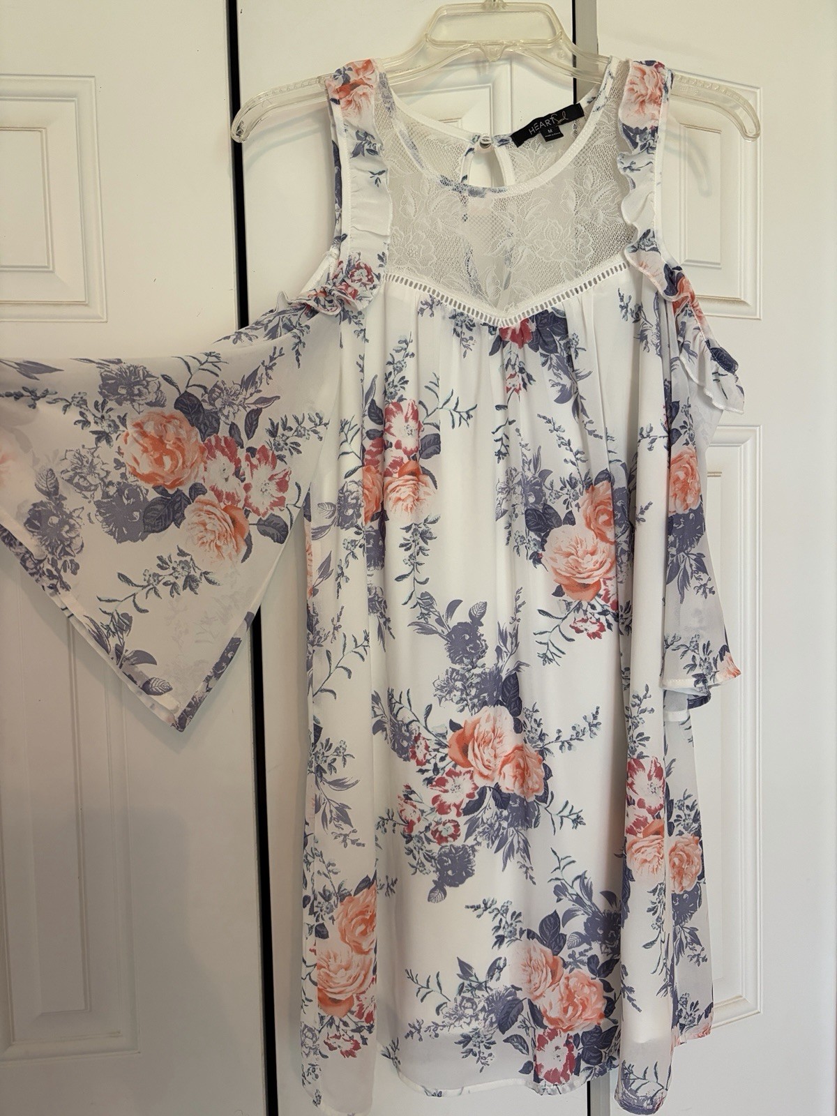 HeartSoul Women’s M Floral Lace Cold Shoulder Shift Dress Lined White Blue Pink