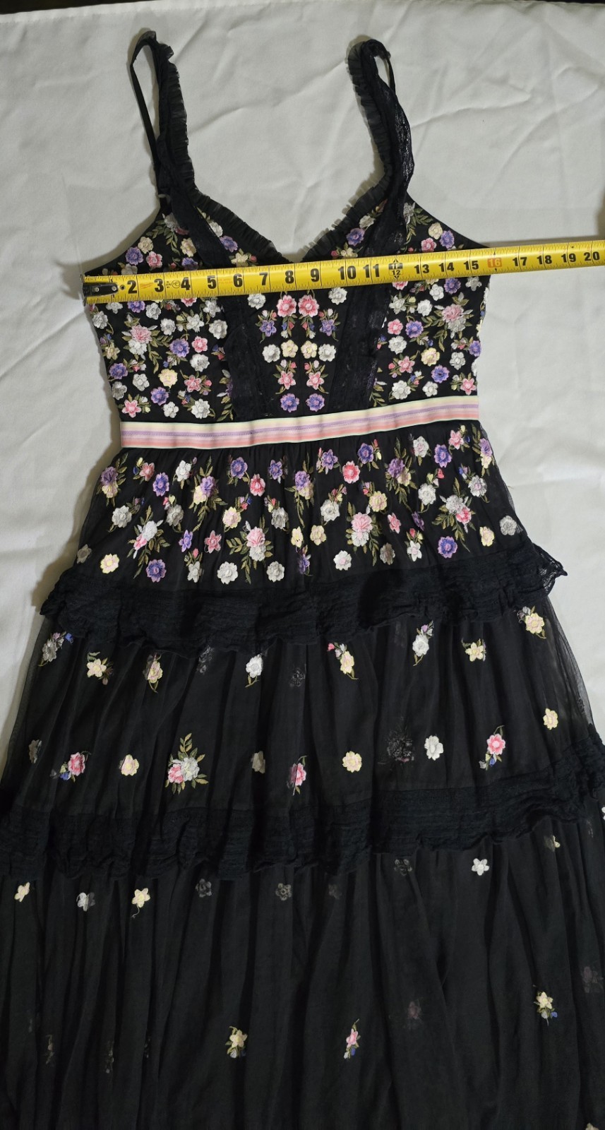 Needle & Thread Black Floral Embroidered Tulle V-Neck Midi Dress US 6