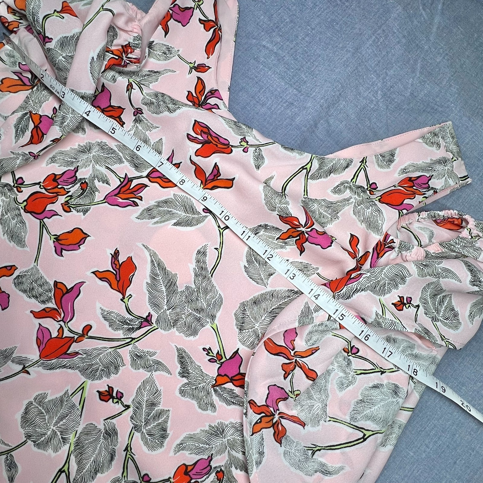 *NWT* C&E Peach Floral Cold-Shoulder Tent Dress Size Medium