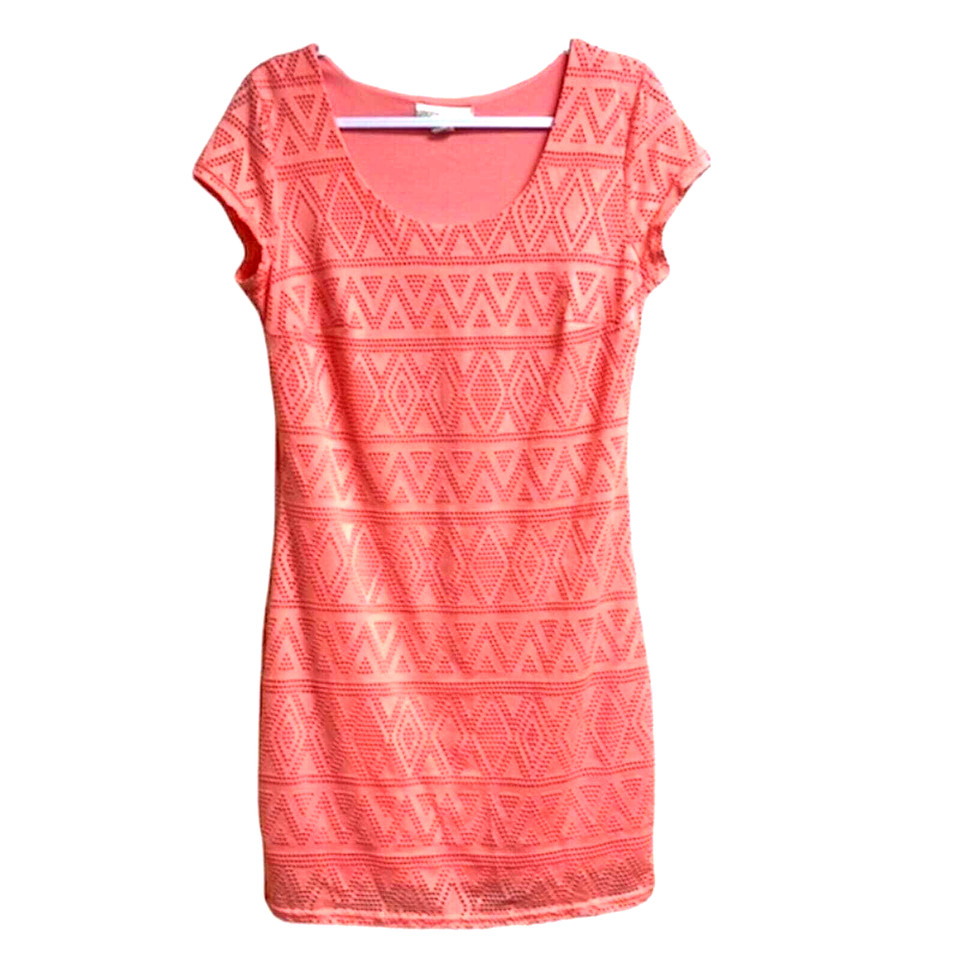 Sauci LADIES Coral Eyelet Dress Size M NWT