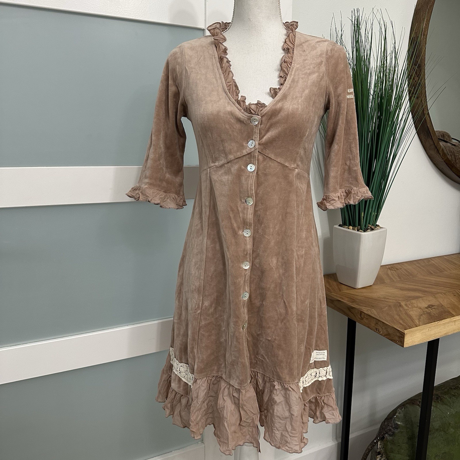 Odd Molly Velvet BabydollDress 580 Imagine Free SZ 1/ Small Beige Pink Tone GUC