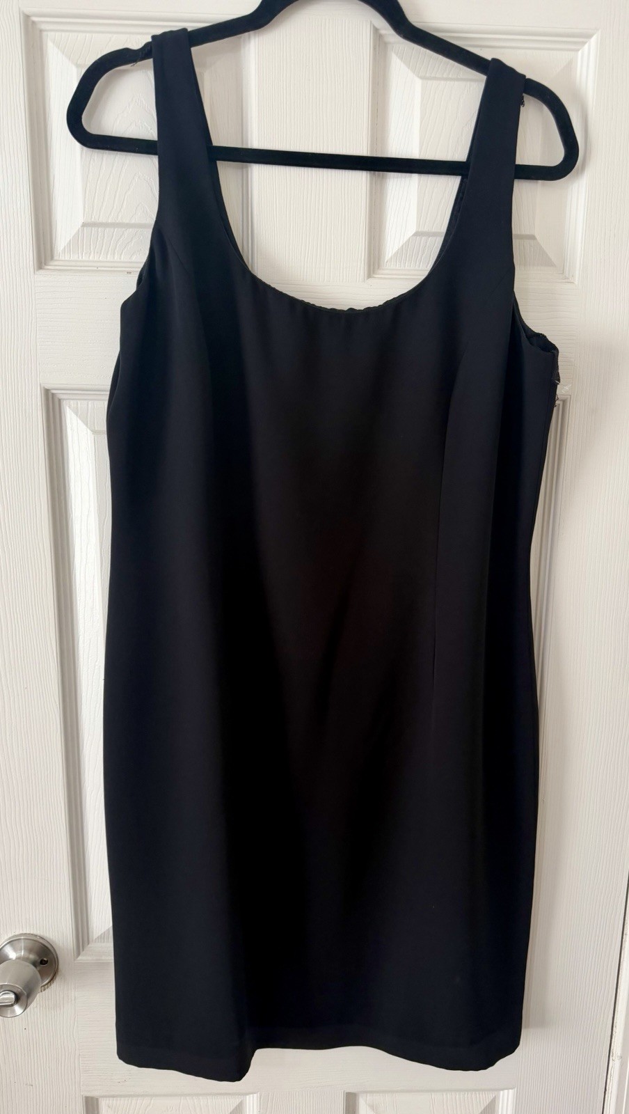 * JONES NEW YORK 16 BLACK Lined DRESS SLEEVELESS Polyester Back SLIT
