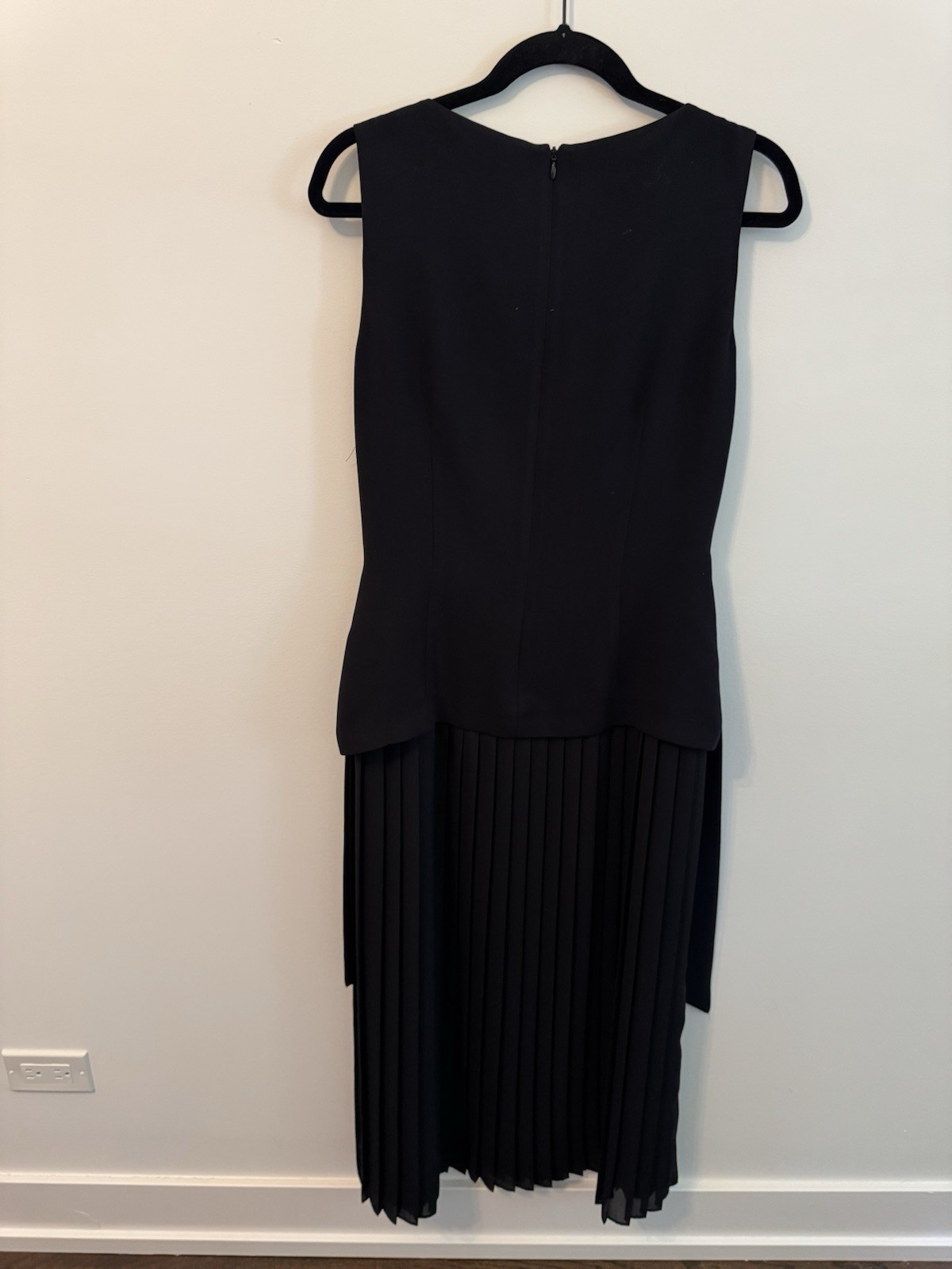 YL by Yair Black Sleeveless Pleated-Bottom Midi Dress with Waist Tie