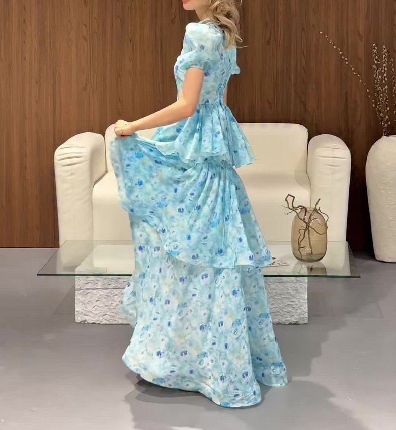 Summer New Retro Short-Sleeved Elegant Temperament Holiday Layered Dress Womens