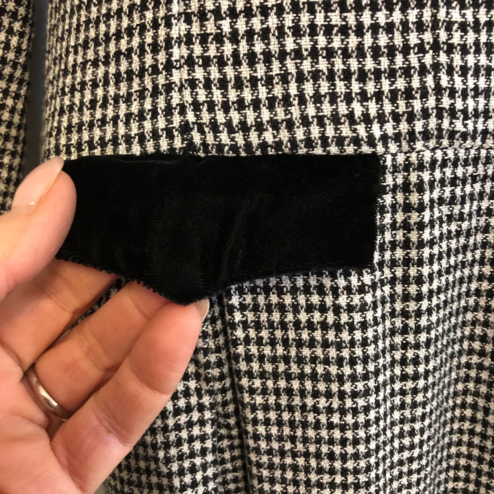 Vintage womens Fit & Flare Houndstooth Riding Dress Size 6 Pleated S.G. Gilbert