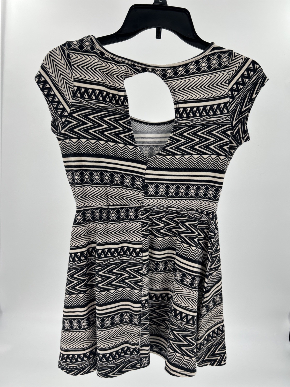 Charlotte Russe Womens Black White Geometric Tribal Skater Dress Keyhole Back M