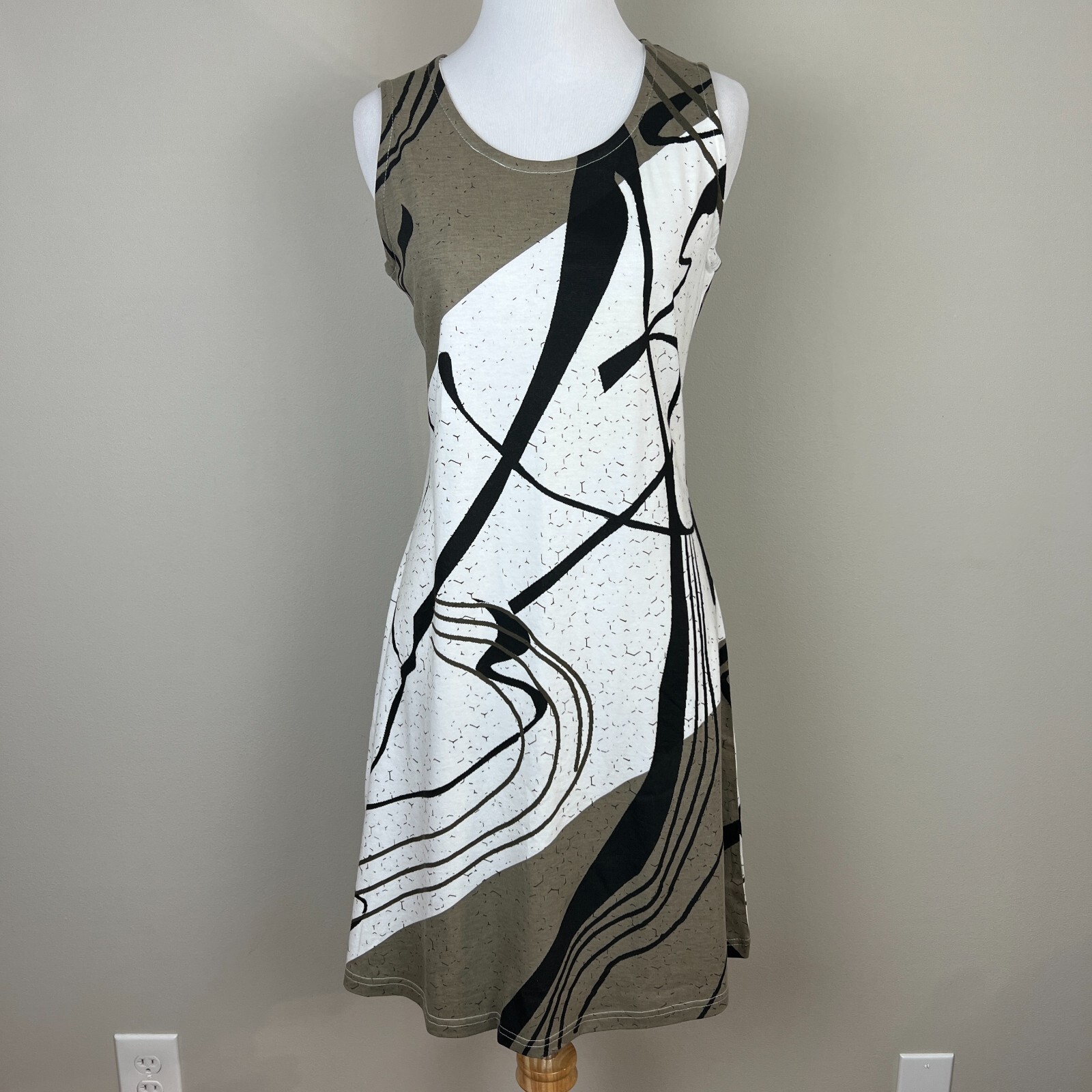 Parsley & Sage Dress Womens Small Printed Mini A-Line Sleeveless Black White New