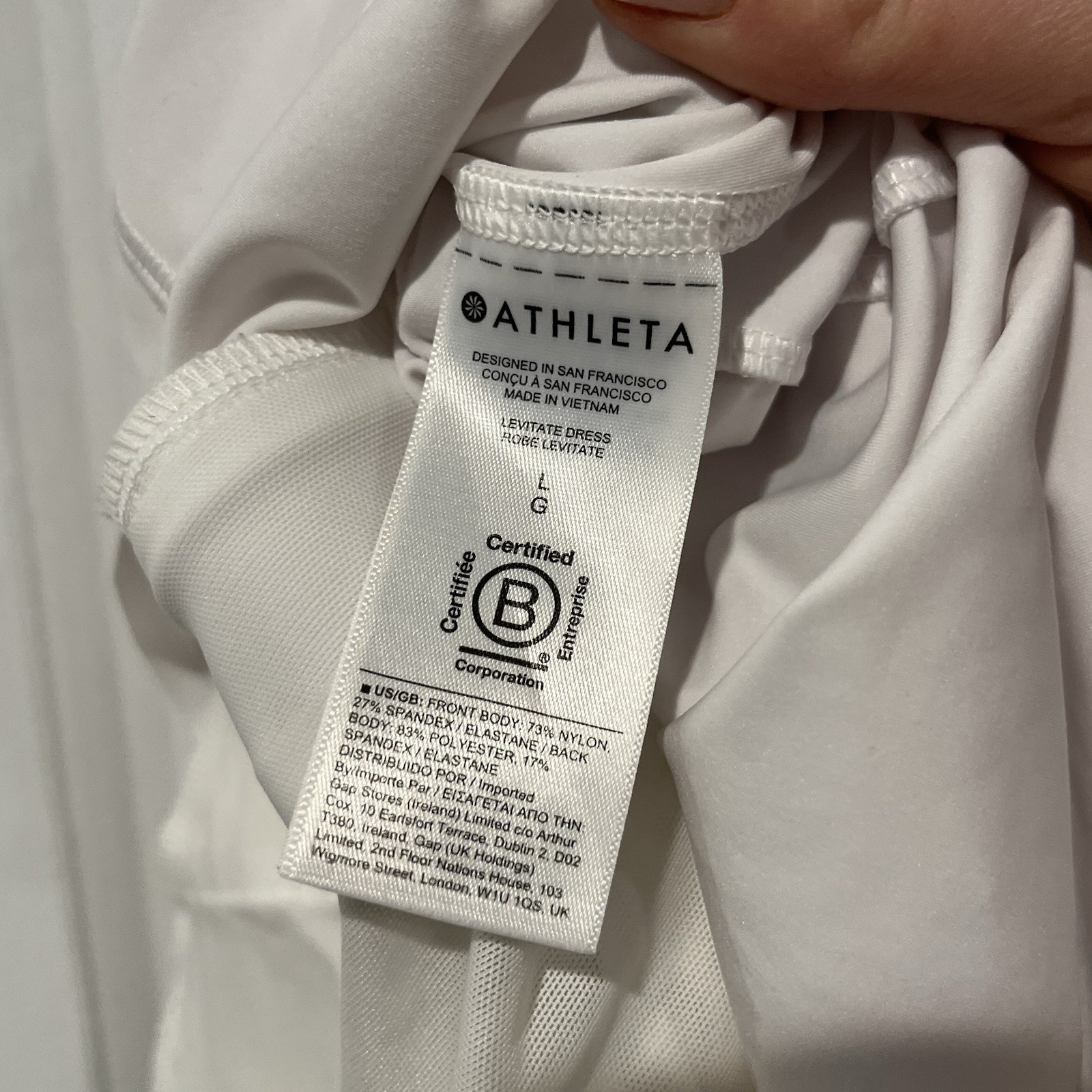 Athleta Levitate White Workout Exercise Dress Built In Bra Racerback Large