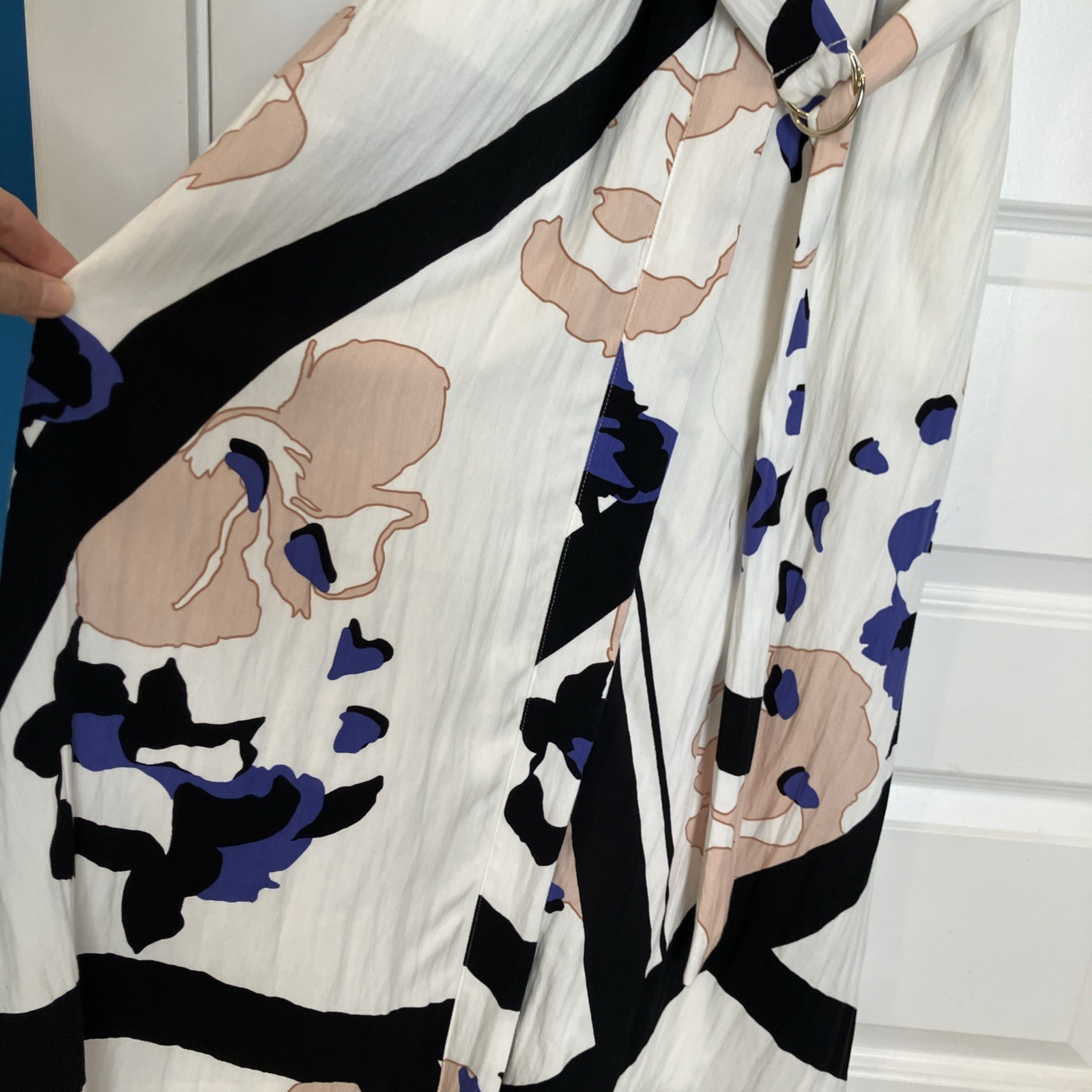EUC Nine West Floral Abstract Dress Size S White Black Blue Long Dolman