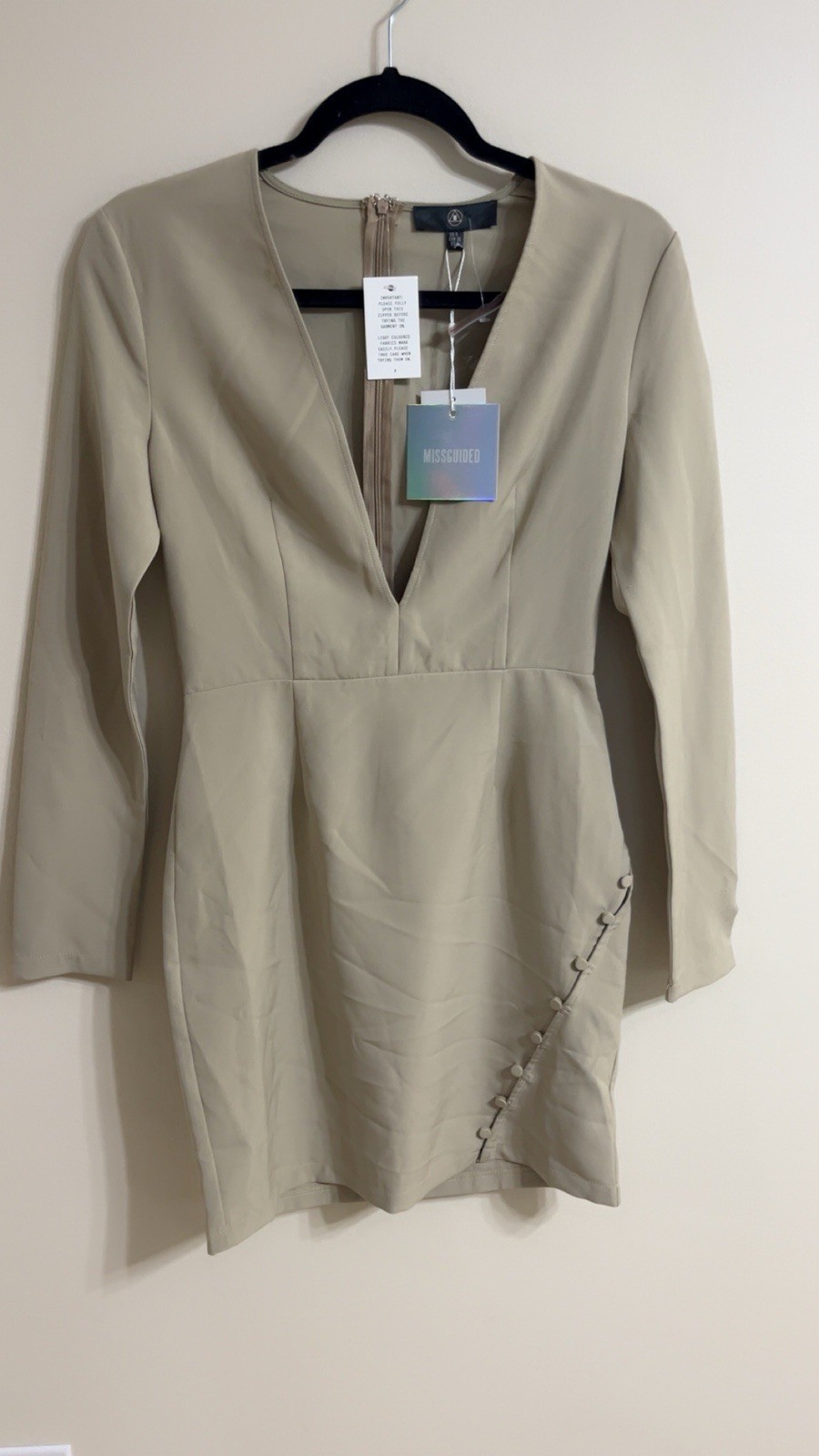 Missguided Mint green Solid V-Neck Long Sleeve Dress Zip Closure Button Accent 8