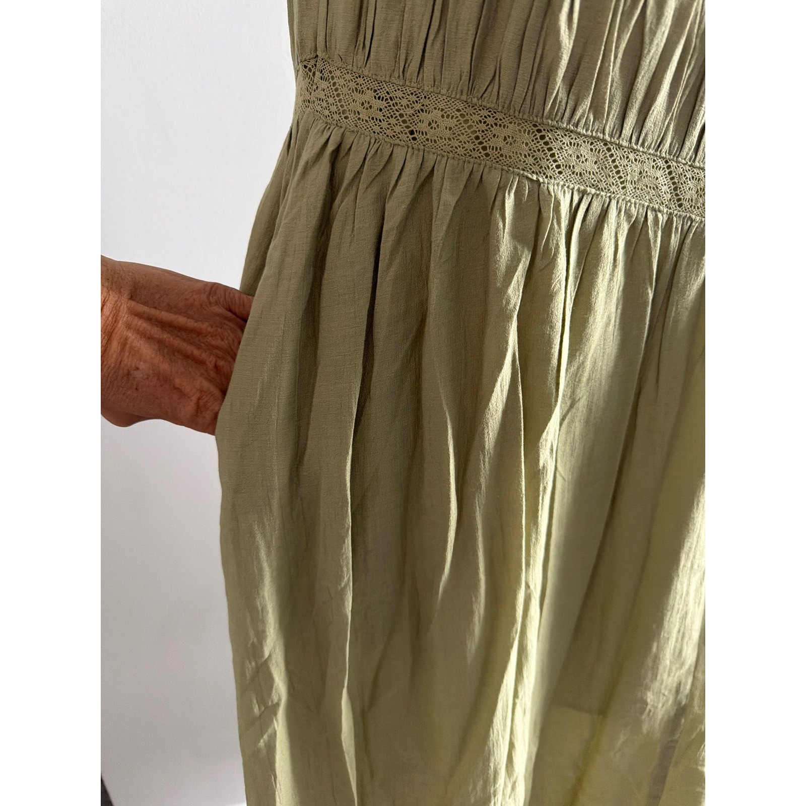 Storia Boho Green Crochet Lace Chevron Tie Strap Pleated Midi Dress Sleeveless S