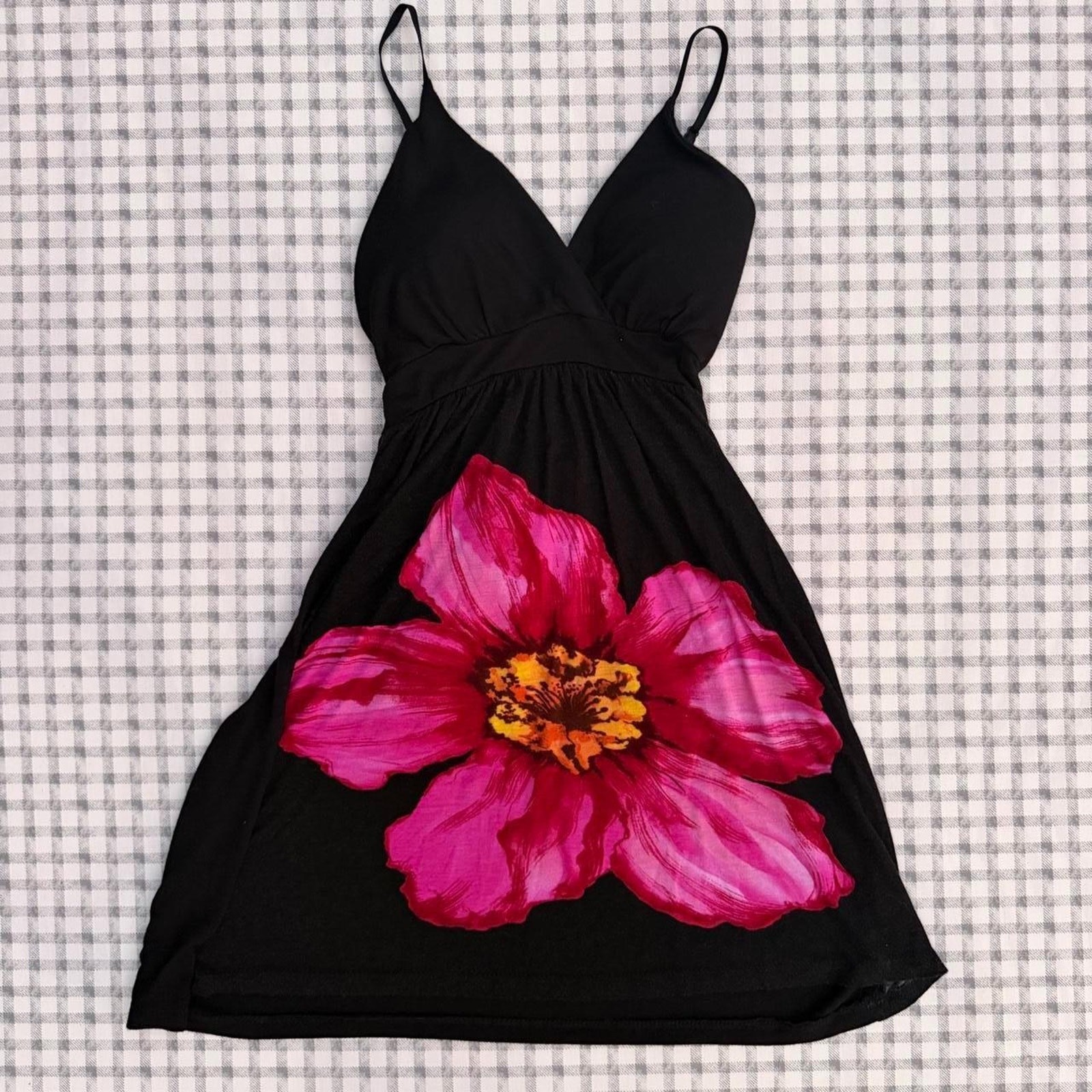 Wet Seal 2000’s hibiscus mni tie back dress