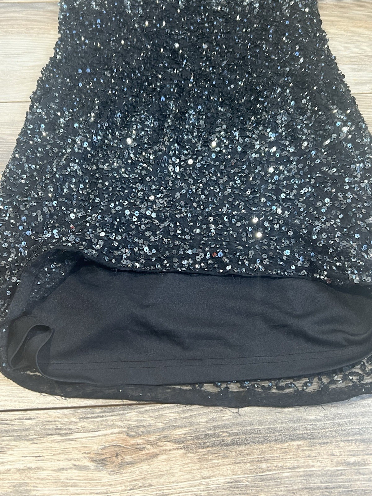 Adrianna Papell Sequin Overlay Spaghetti Strap Lining Sleeveless Dress Size 6