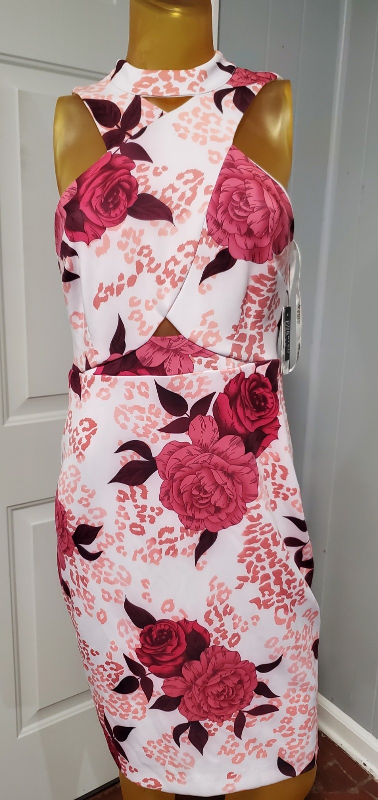 Guess Women’s Dress Floral Cutout Scuba Size 8