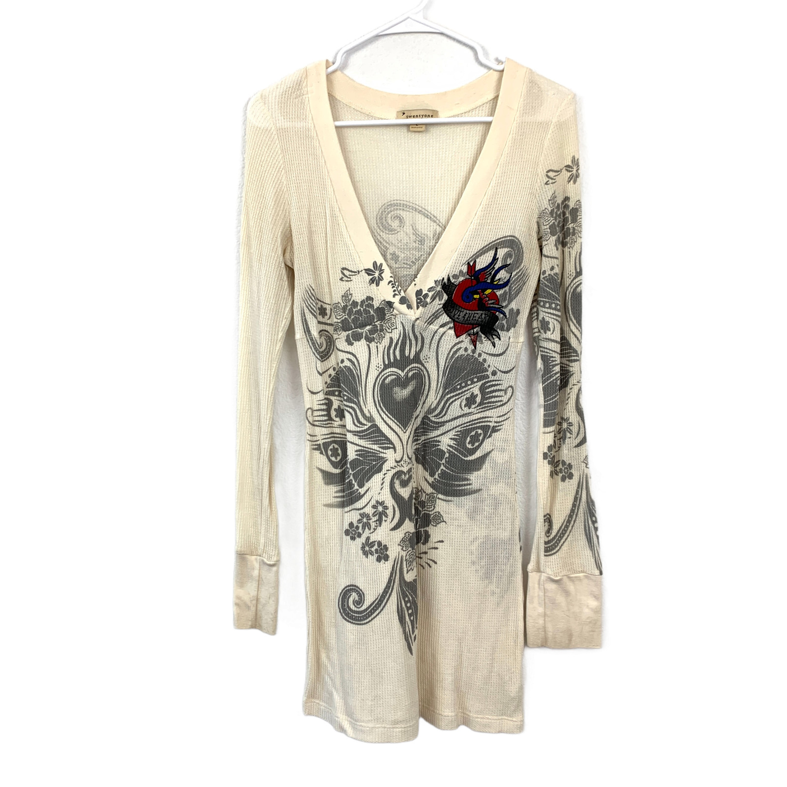 Twentyone Women’s Cream Waffle Knit Thermal Dress V-Neck Love Heart Tattoo Lg