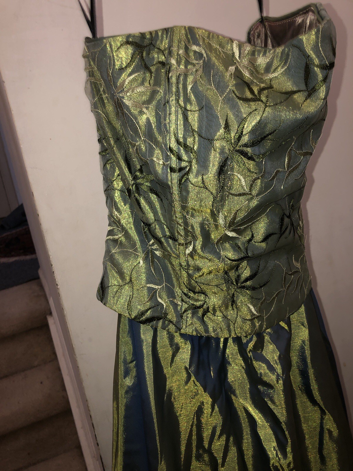 Scott McClintock millennium 2000 Size 6 Green prom dress