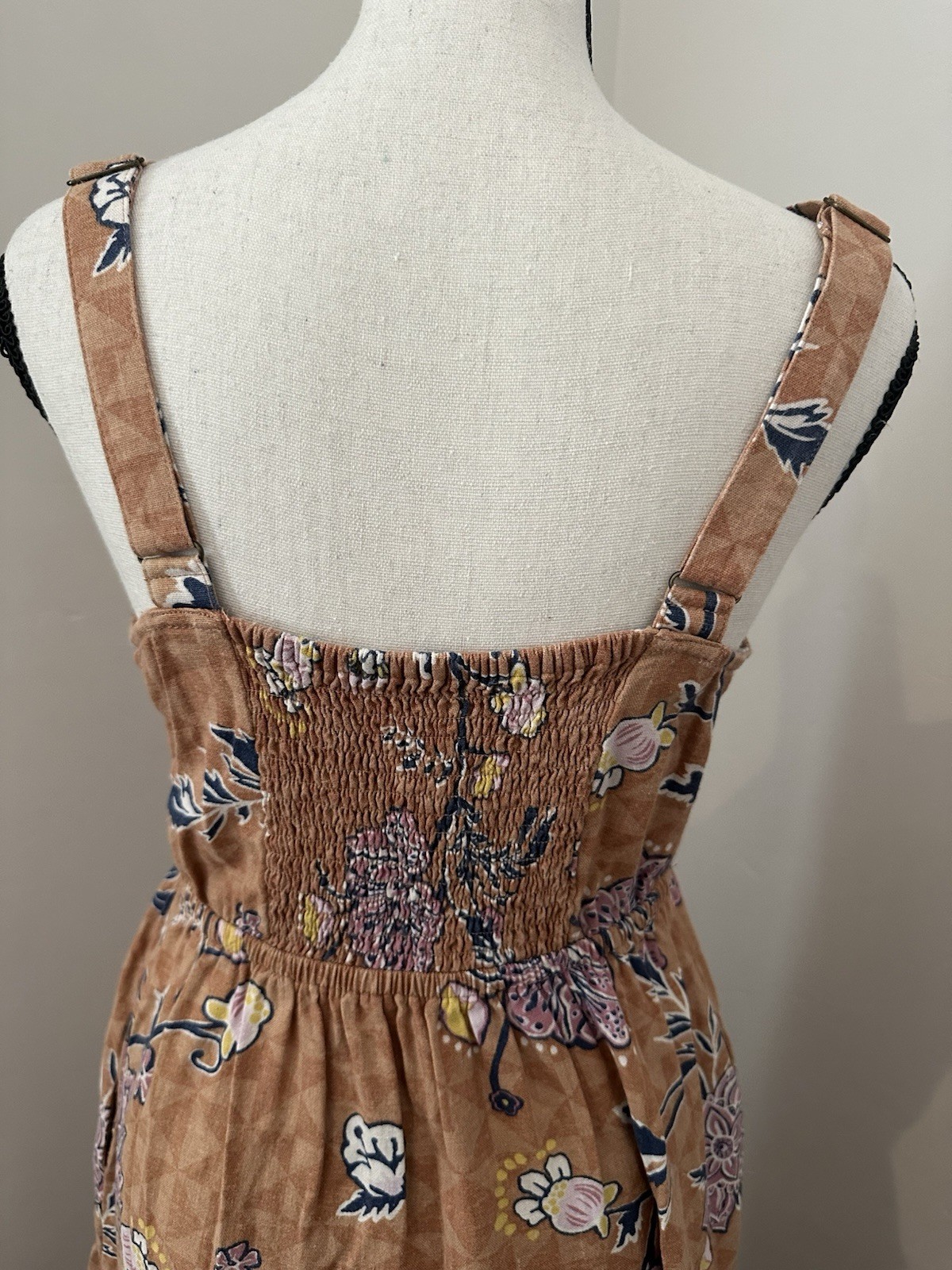 SONOMA Goods for Life Brown Floral V Neck, Smocked Back, Midi Dress- Size S