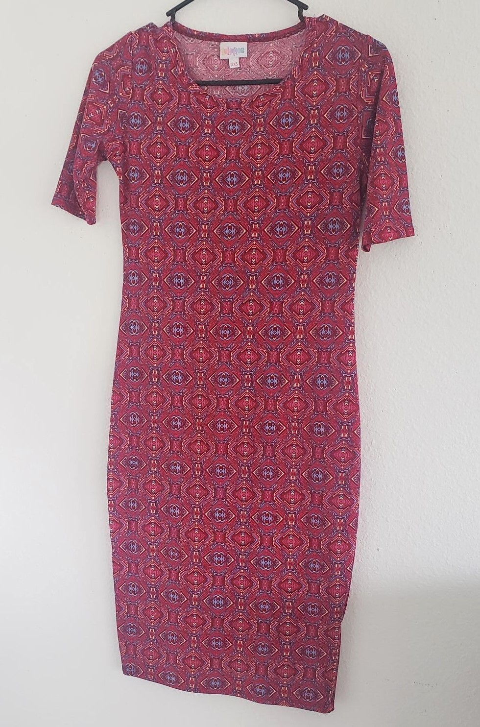 LuLaRoe Women’s Fitted Raglan Sleeve Multicolored Rayon Dress Size XXS