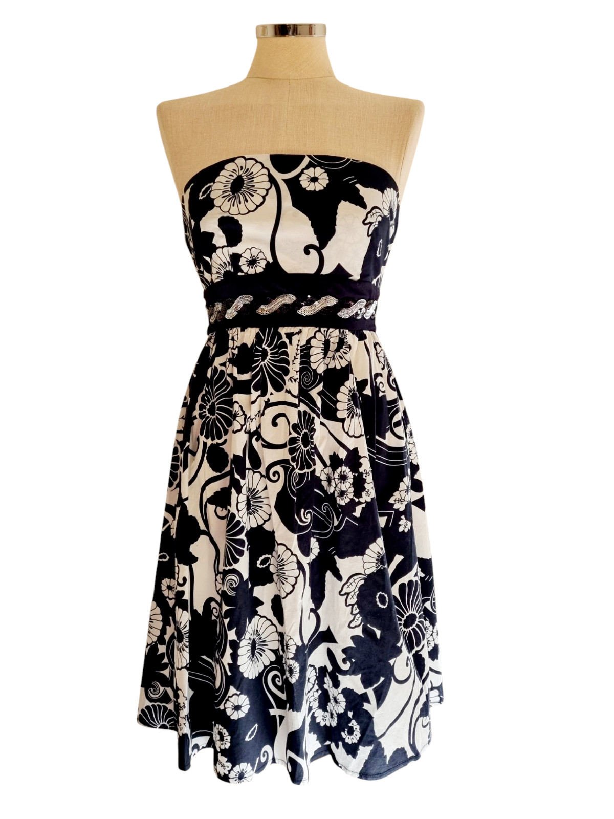Bay black and white strapless floral sequin cotton dress Y2K vintage size M (12)