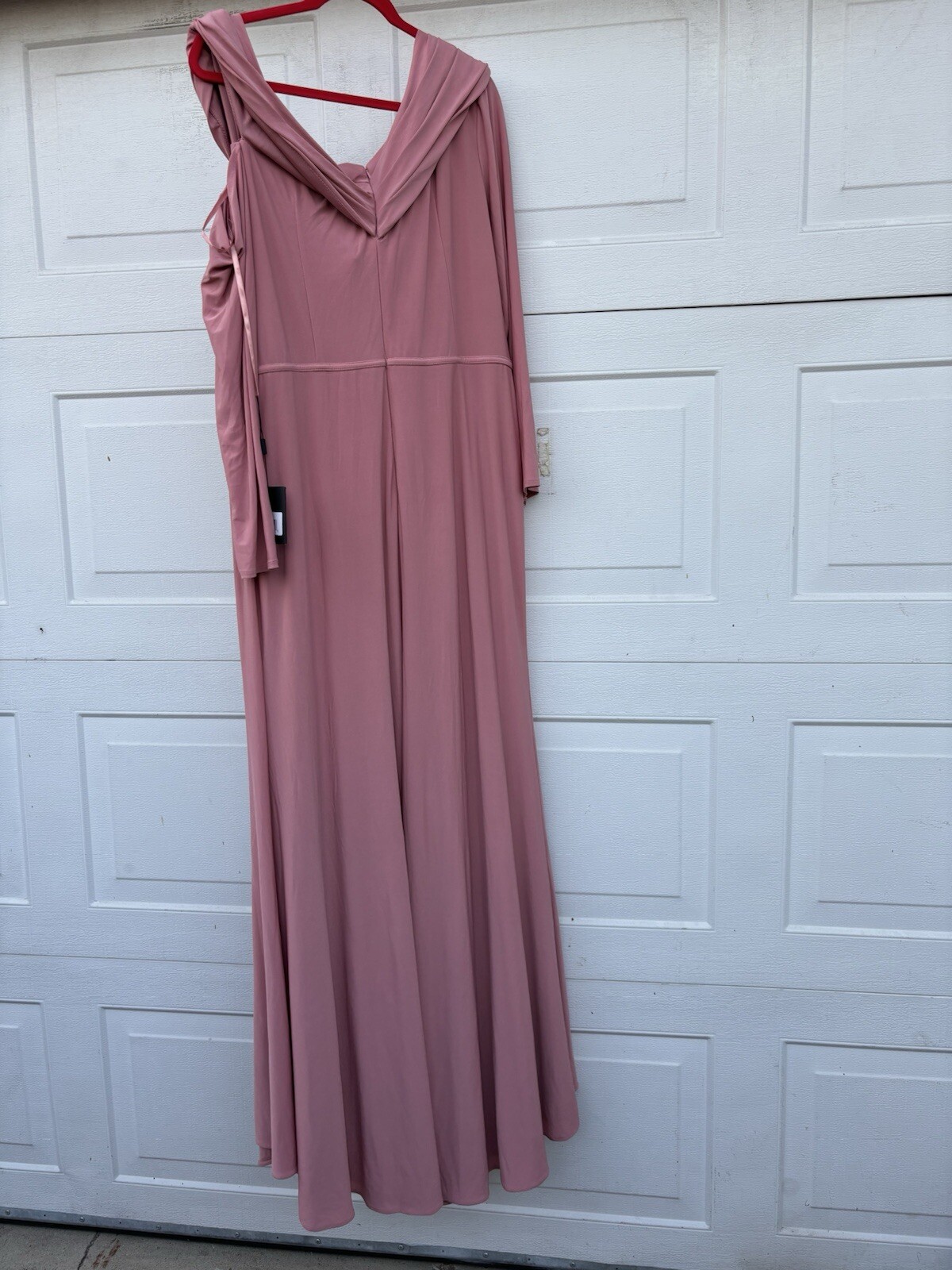 NWT Mac Duggal DROP SHOULDER LONG SLEEVE COLUMN GOWN 26595 Rose Gold 16