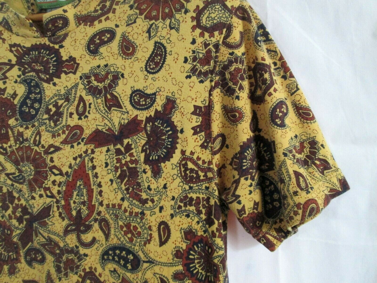 Outback Red 🥑 Size Small 🥑Polyester/Cotton Blend 🍐Paisley Dress🌙