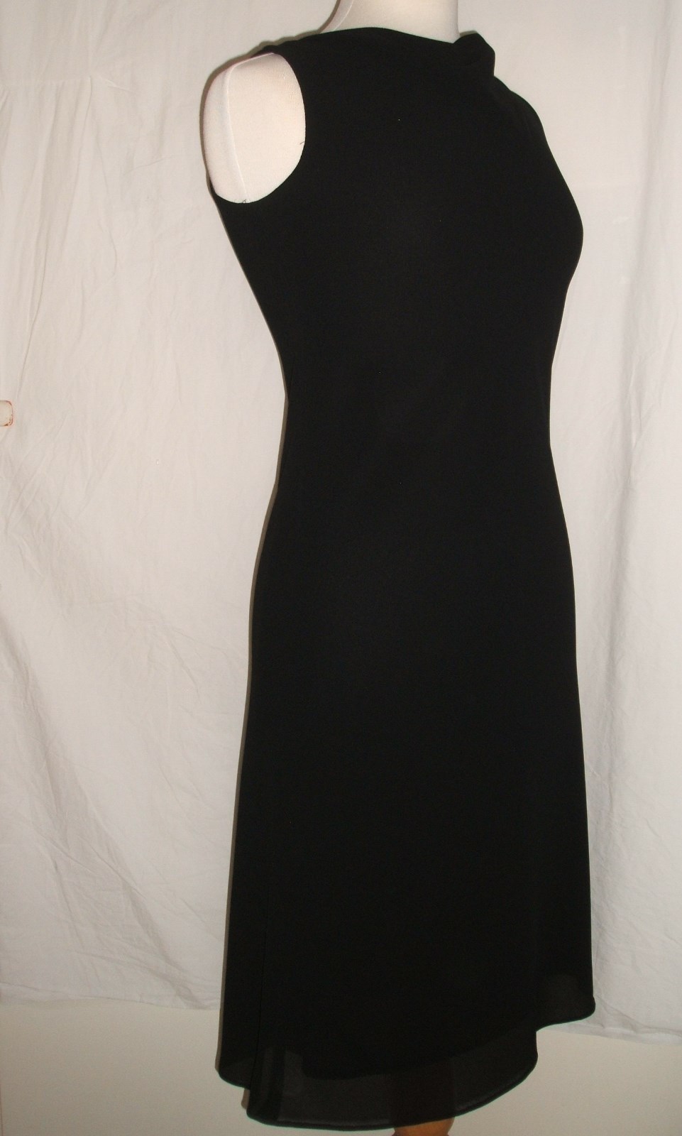 Women’s Jade Brand Black Sleeveless Dress – Drapped Neck – Size 2