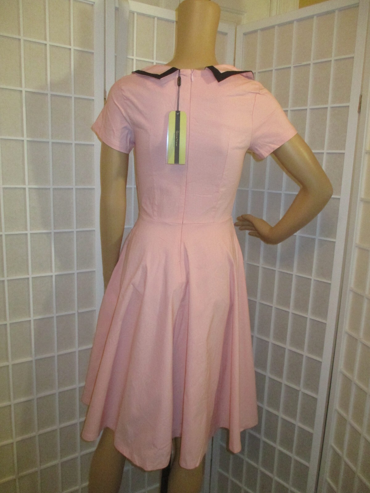 Gown Town 1950’s inspired stretch swing dress