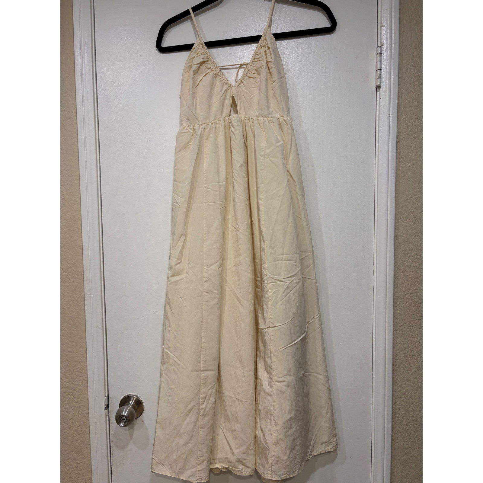 H&M || Maxi Dress || S || Cream Cutout Open Back || Cotton