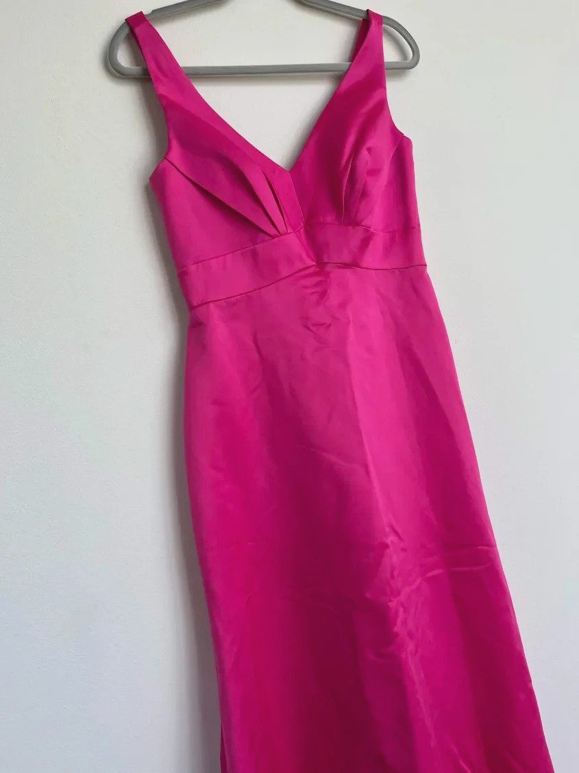 Alfred Angelo Fuschia A-line Sleeveless Gown, Defined Waistline US 8 65″