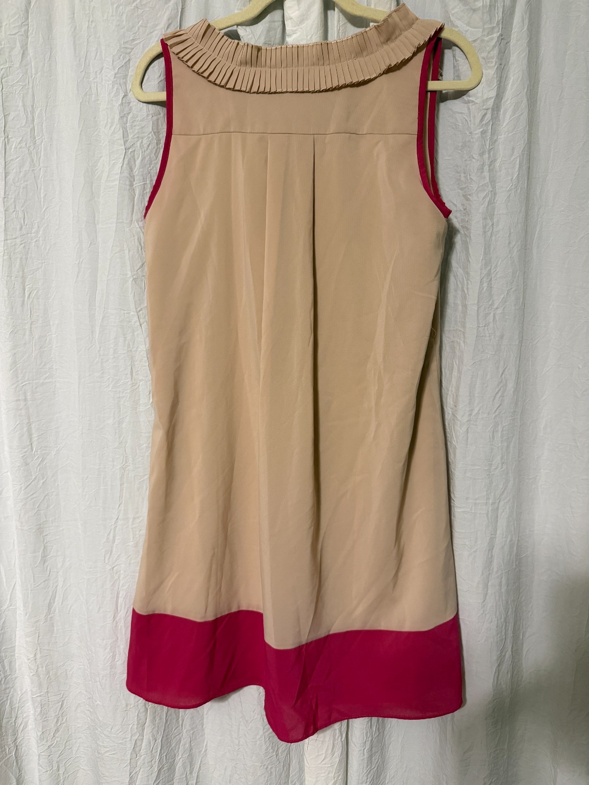 Anthropologie Ryu Tan Pinch Pleated Silky Dress size M Rosettes Classic Shift