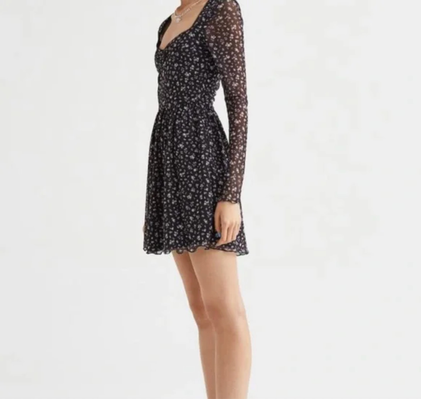 Adorable floaty floral mesh dress! XS