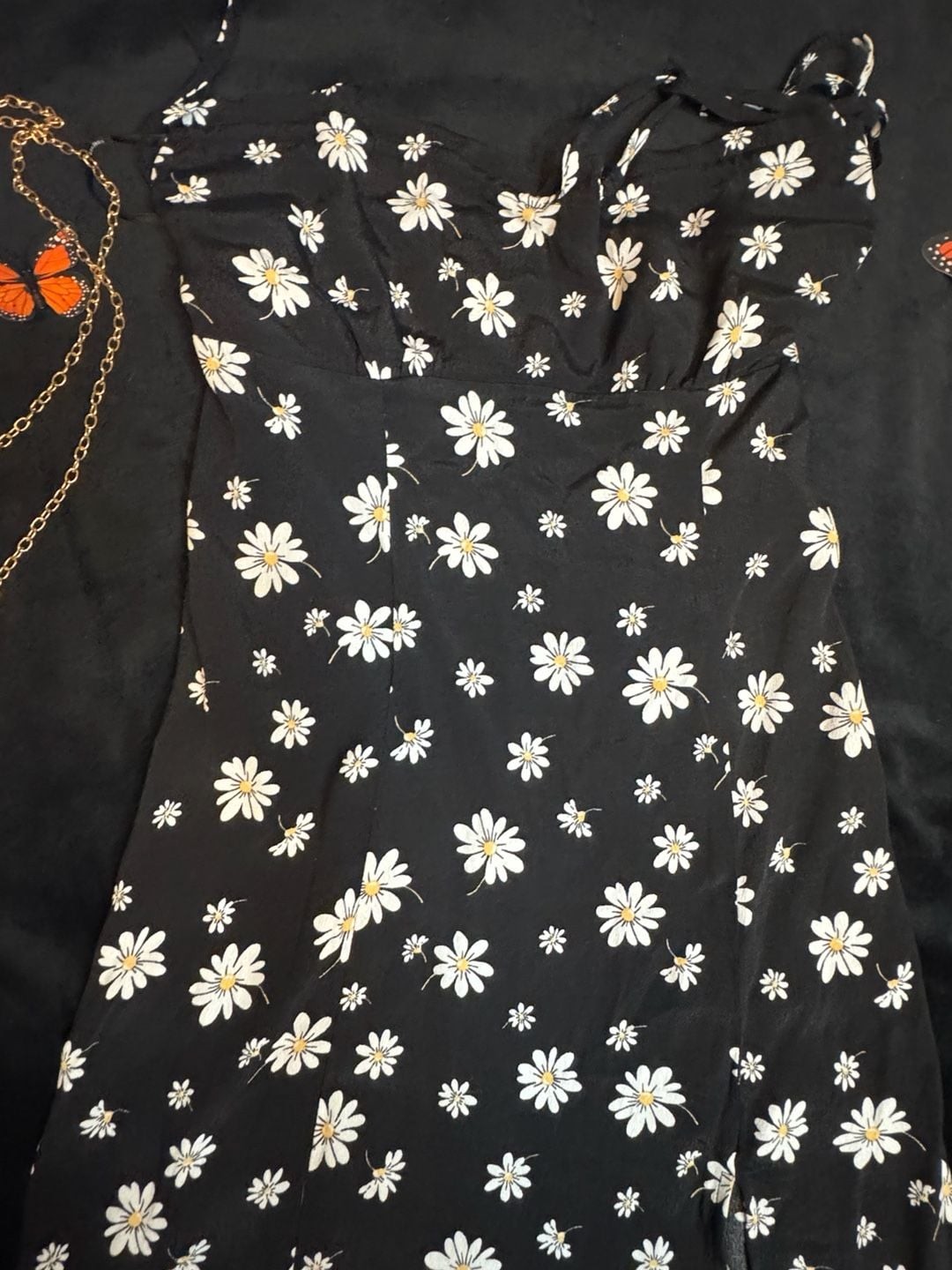Black Daisy Print Spaghetti Strap Maxi Dress with Front Slit