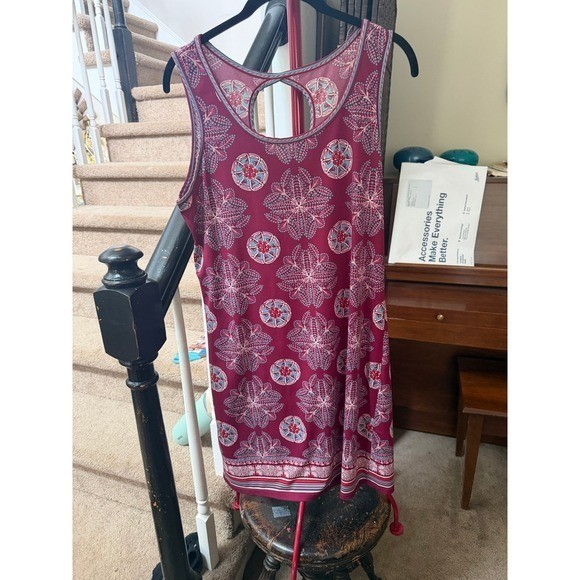 Max Studio Burgundy Printed Sleeveless Tank Dress w/Keyhole Detail Size M EUC
