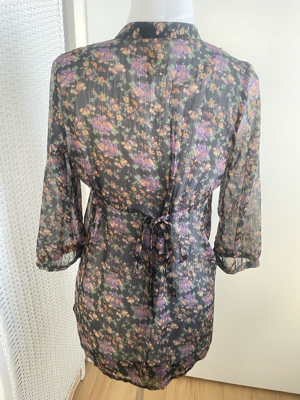Buckle Daytrip Floral Sheer Tunic Mini Dress V-Neck 3/4 Sleeve