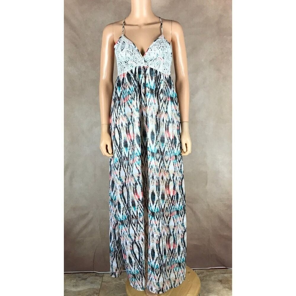 Belle Du Jour Juniors’ Multi-Color Printed Crochet-Trim Maxi Dress NWT Medium