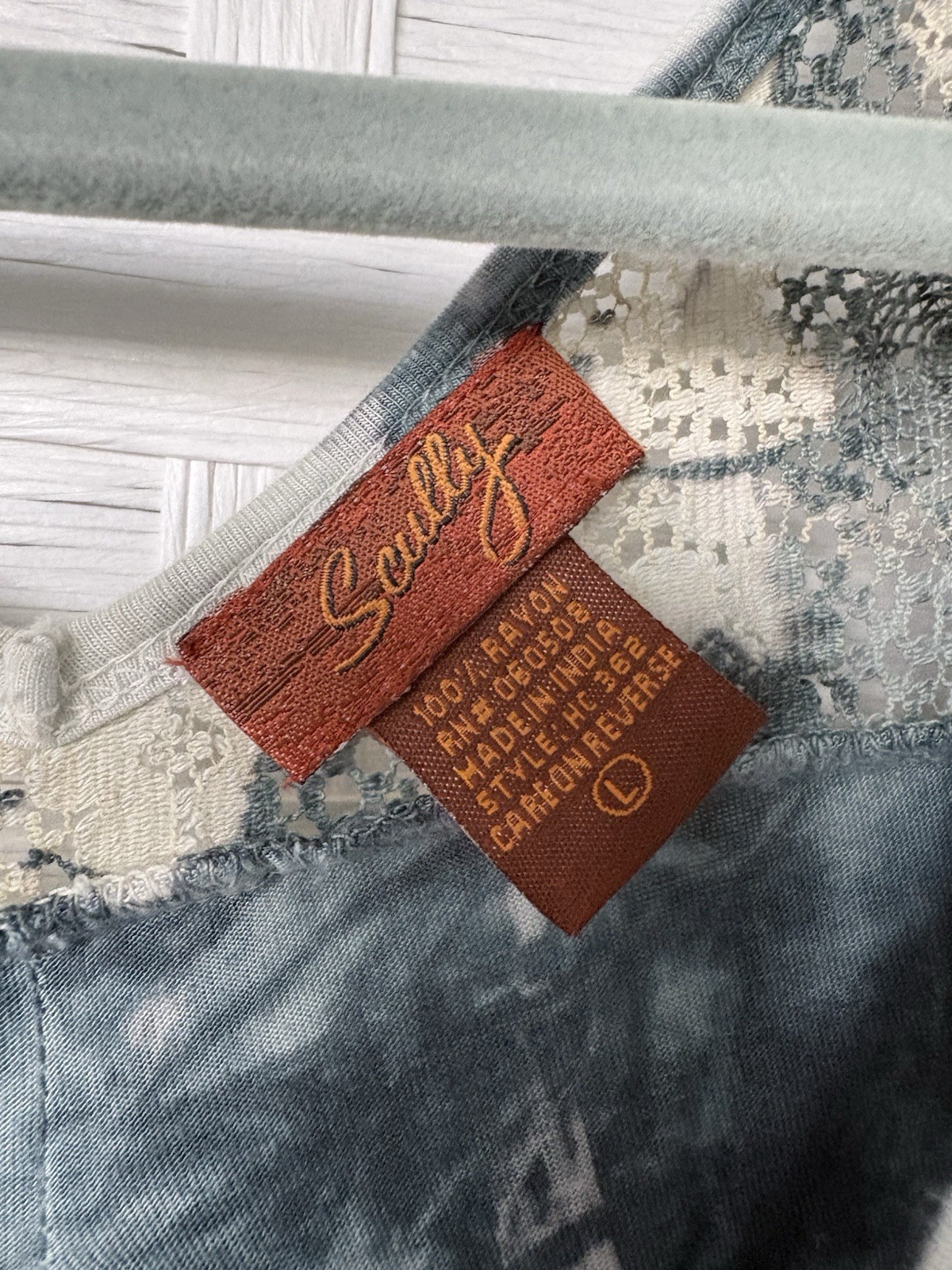 SCULLY Gray Tye Dye size L Short Tank Embroidered Coastal Cowgirl Boho