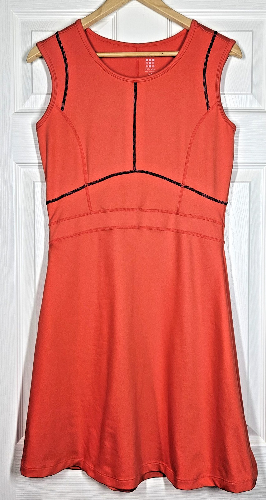 Title Nine Dream Dress M Red Orange Athletic Fit Flare Sleeveless Golf Tennis