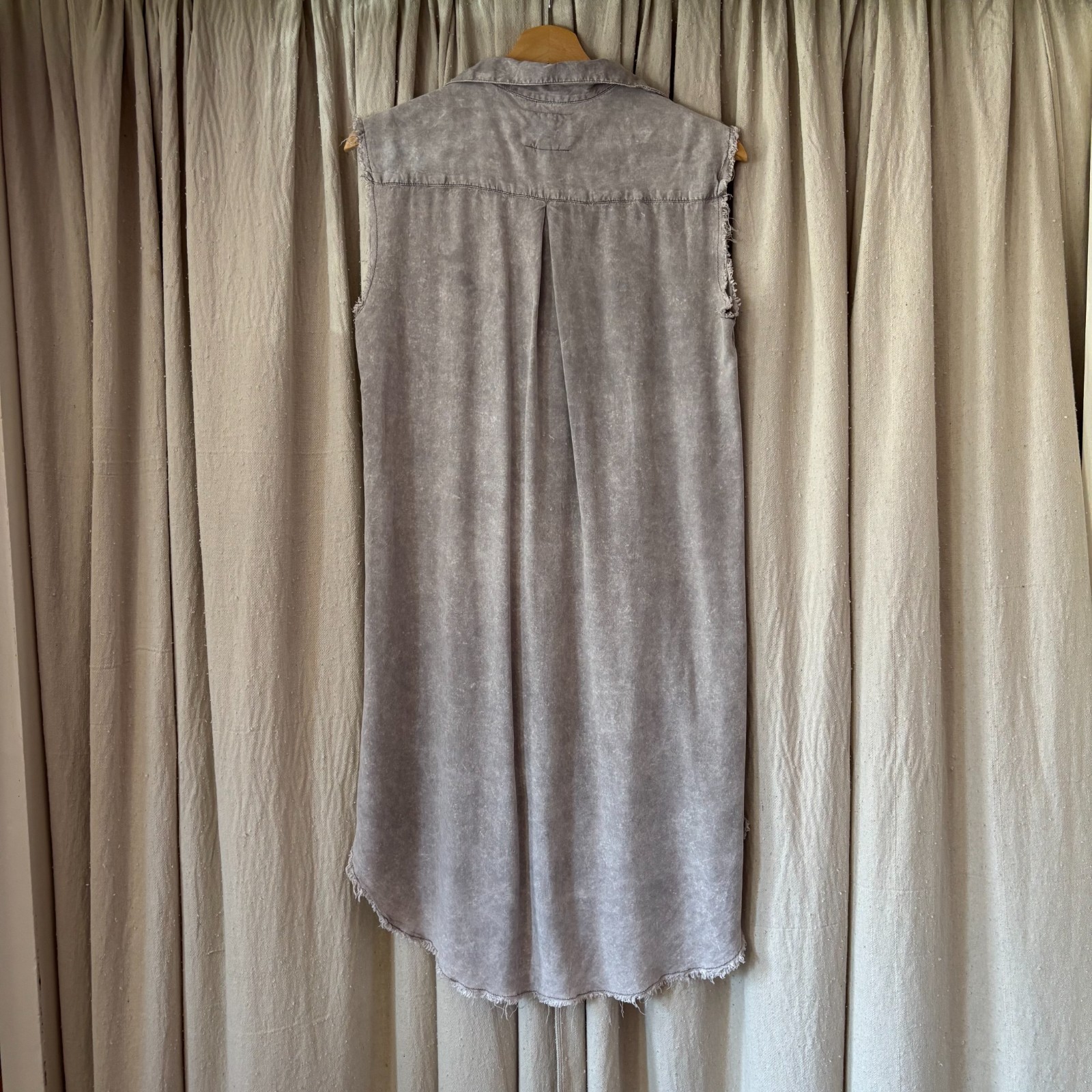 North Shore Mineral Wash Rayon Sleeveless Shirt Dress Medium Gray
