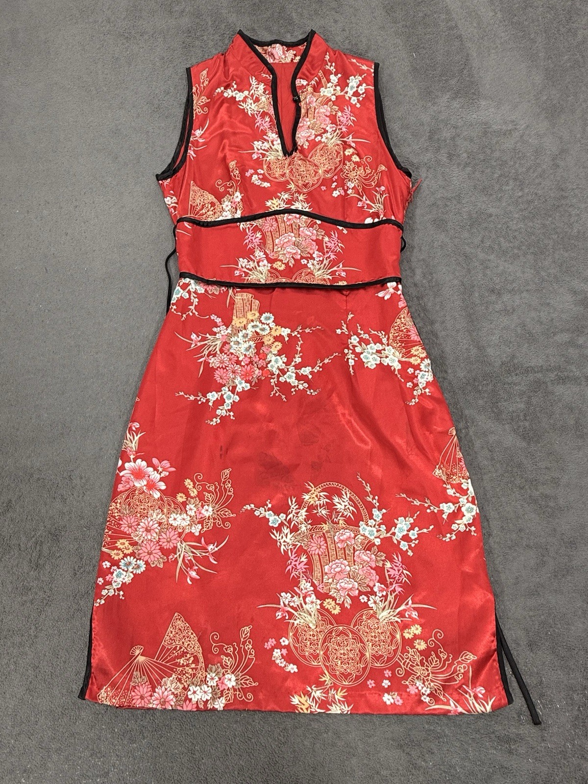 Red Asian Chinese Cheongsam Style Dress Up Women’s Size 8 Floral Satin Damaged