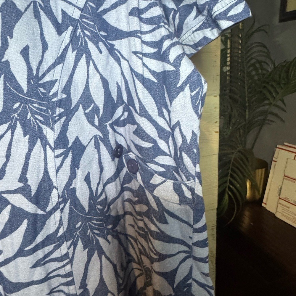 Essentials Blue and White Notched Collar Resort Dress