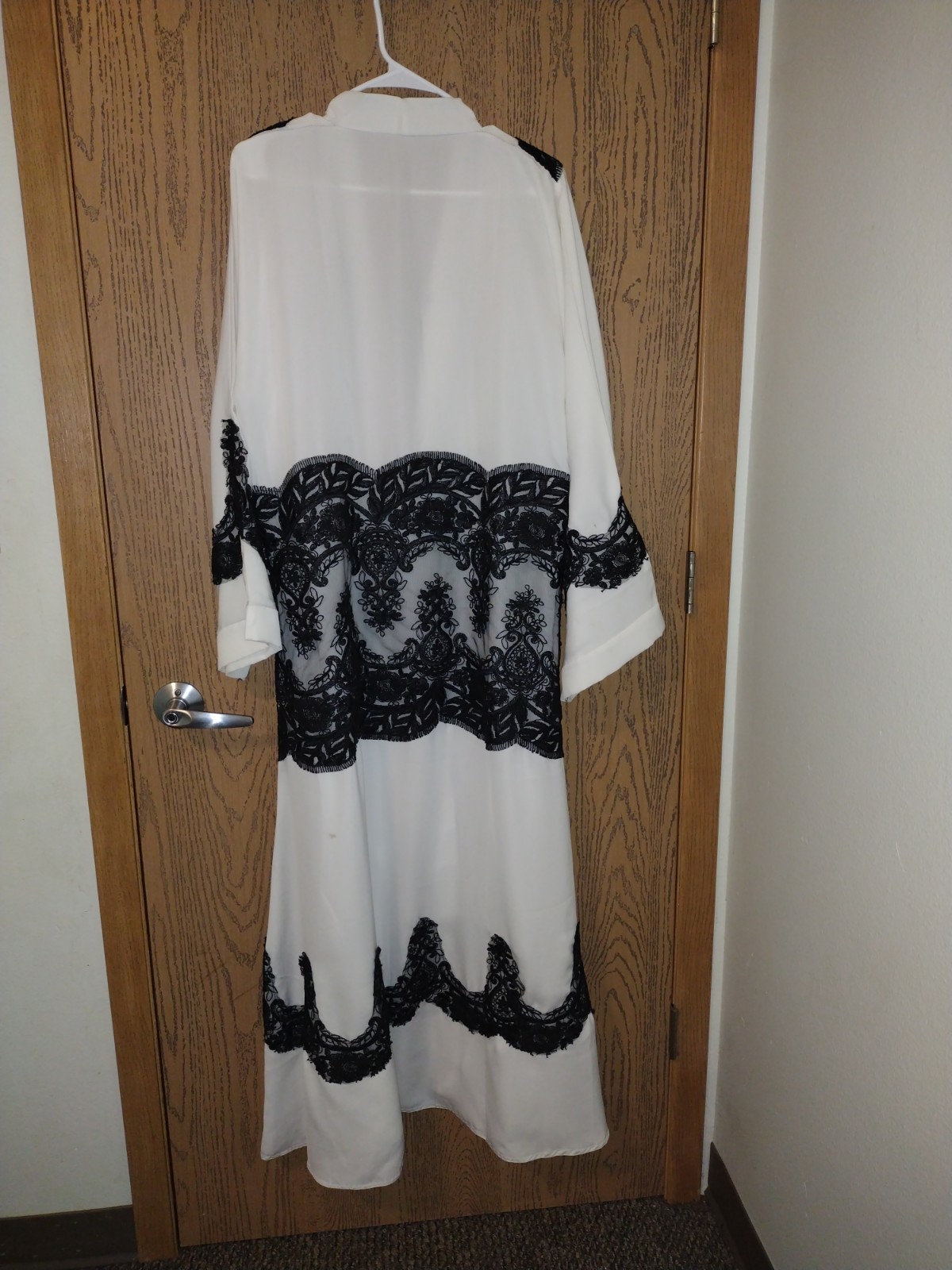 Open Abaya White And Black For Muslim Women Clothing